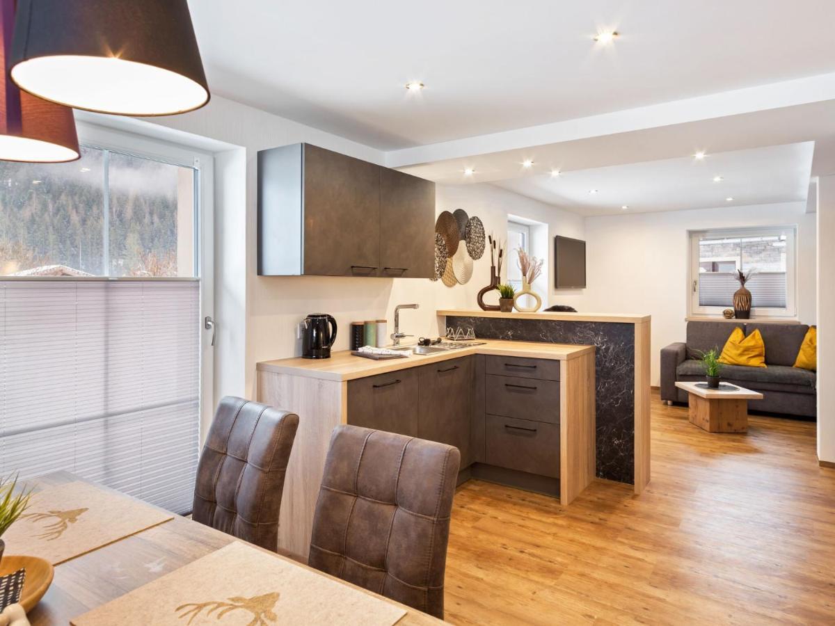 Apartment In Neukirchen Am Gro Venediger 瓦尔德平古 外观 照片